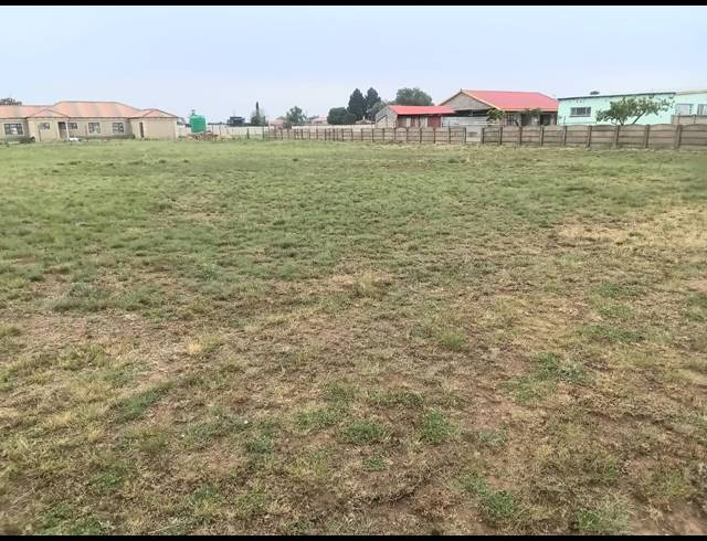 1,144M² VACANT LAND FOR SALE IN RIVERSDALE